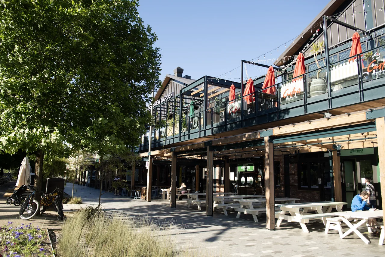 Riverside Market